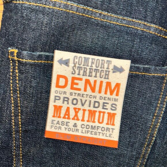 New St. John’s Bay Jeans - Picture 3 of 4